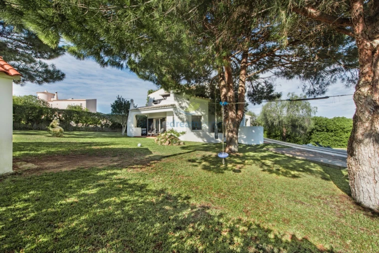 Moradia T4 para Venda em Porches Foto 30