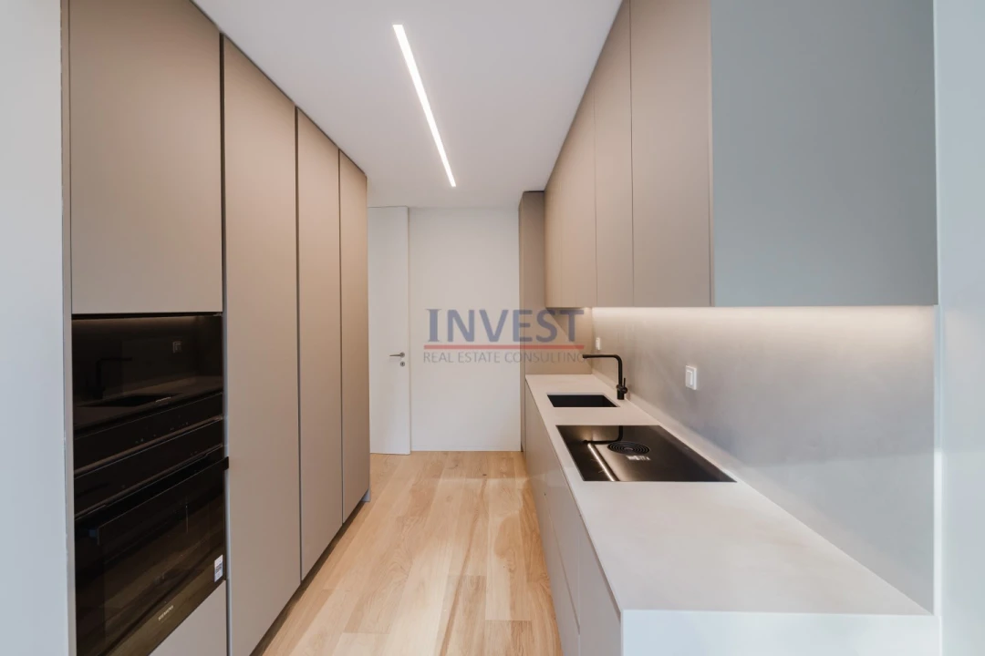 Apartamento T4 para Venda em Aldoar, Foz do Douro e Nevogilde Foto 20