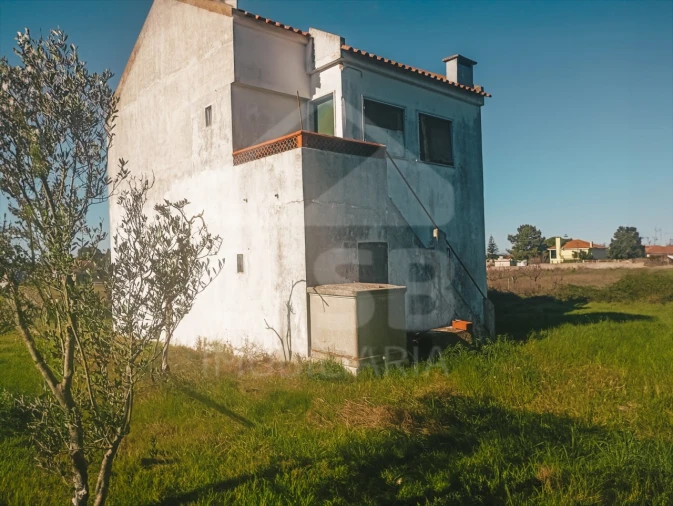 Moradia T2 para Venda em Samora Correia Foto 2