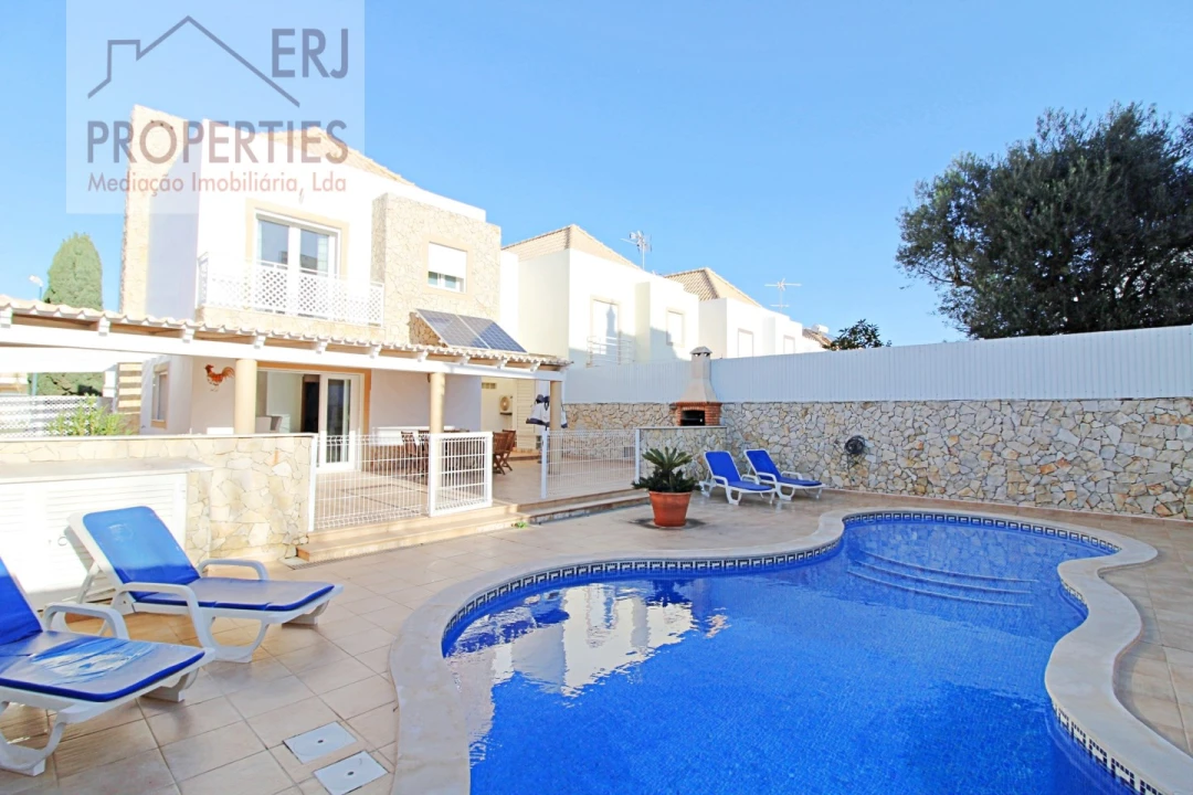 Moradia T3 para Arrendamento férias em Vila Nova de Cacela Foto 1