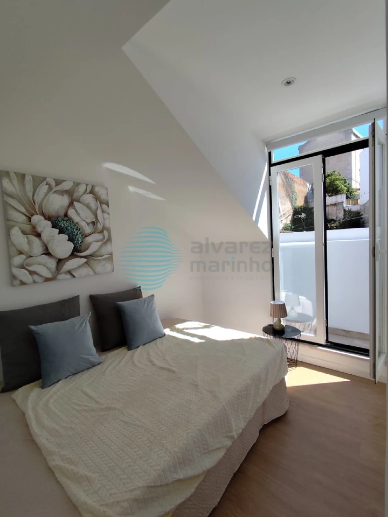 Apartamento T2 para Venda em São Vicente Foto 4