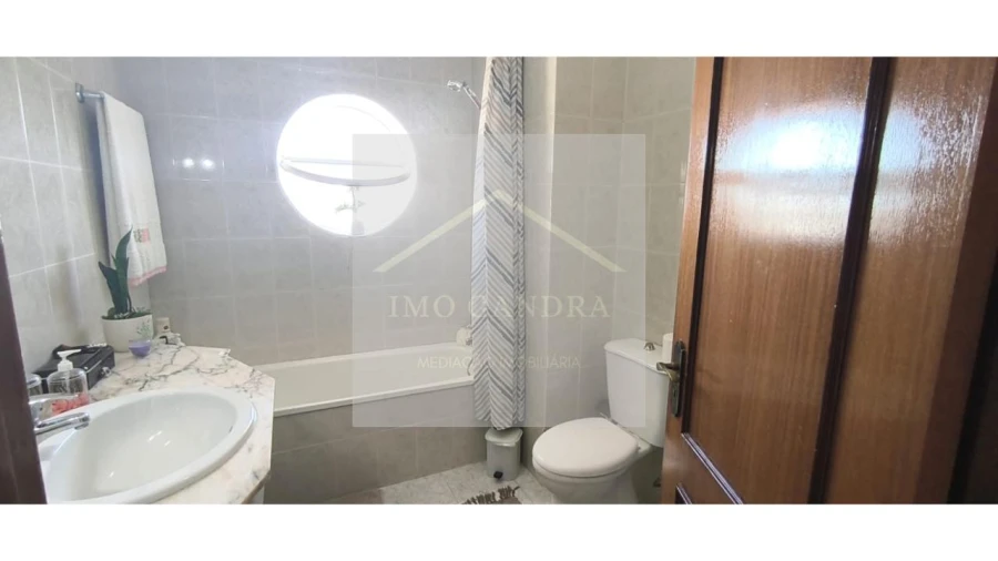 Apartamento T3 para Venda em Rebordosa Foto 19