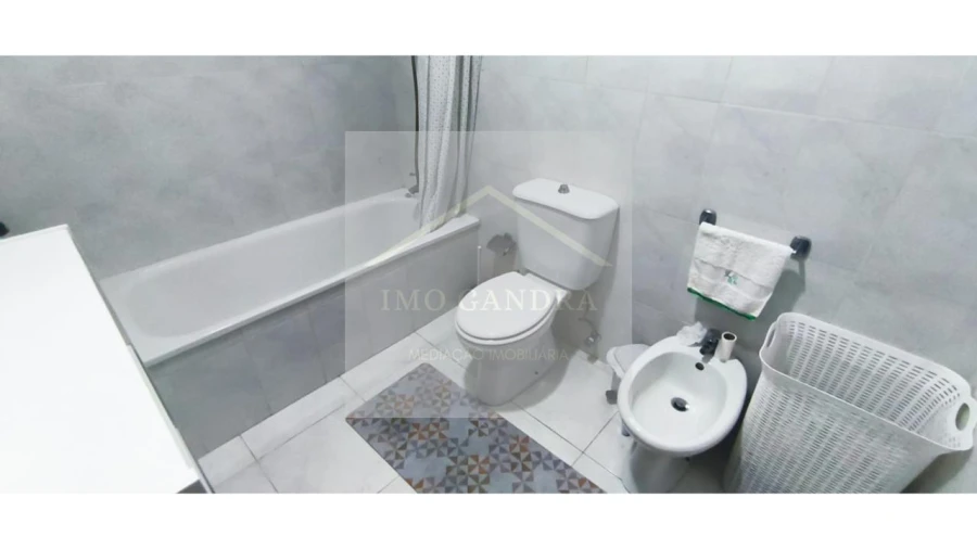 Apartamento T3 para Venda em Rebordosa Foto 29