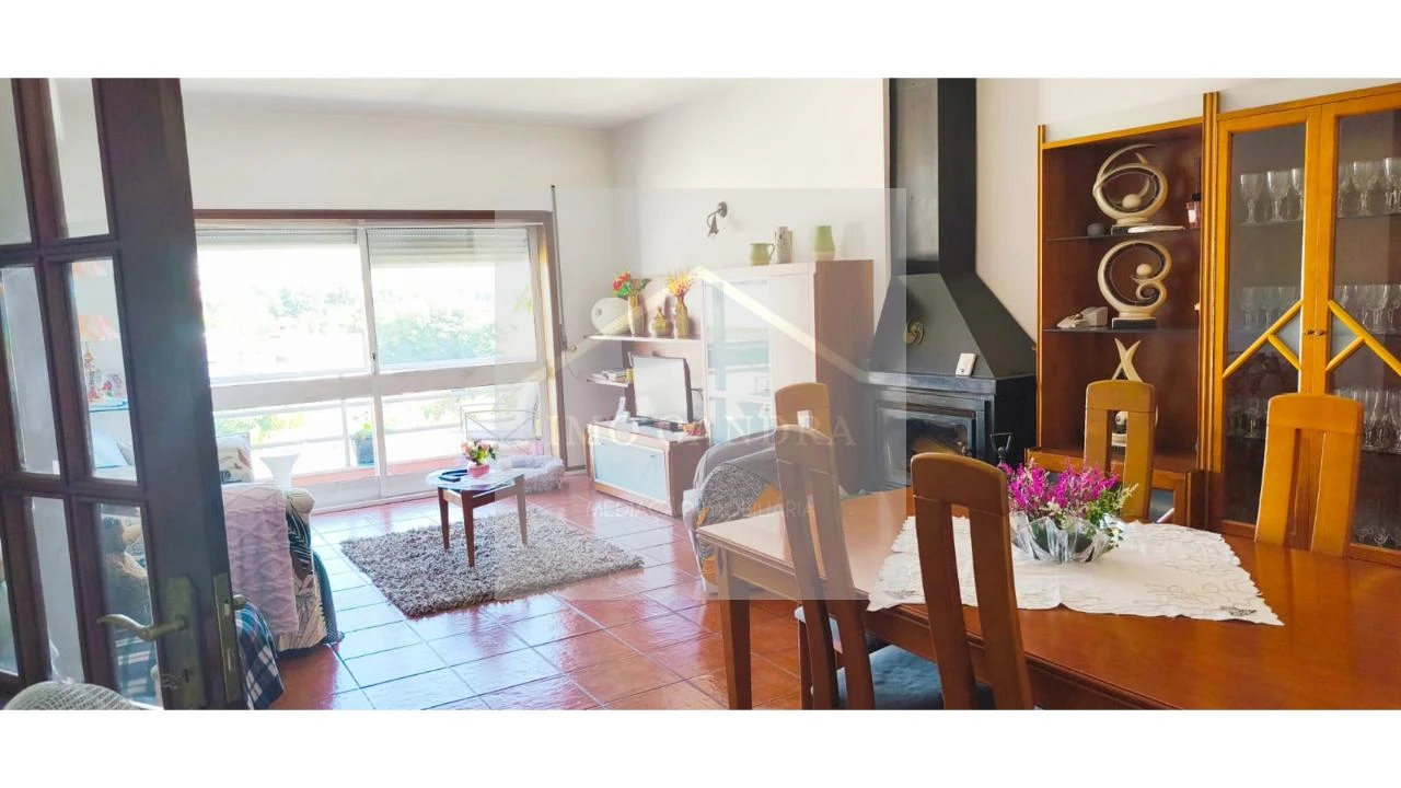 Apartamento T3 para Venda em Rebordosa Foto 4