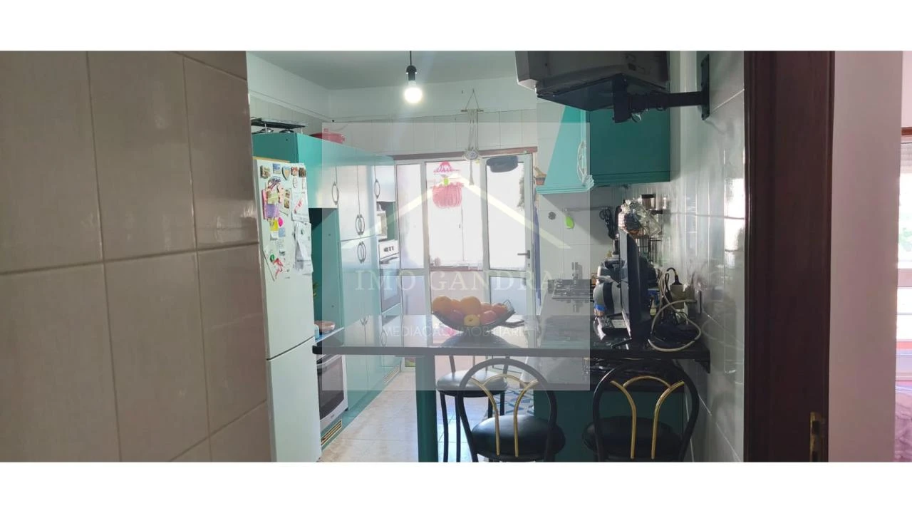 Apartamento T3 para Venda em Rebordosa Foto 12