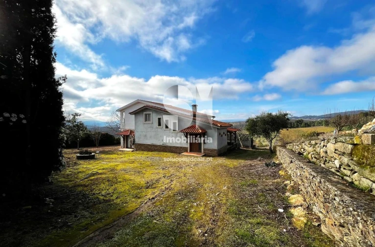 Quinta T5 para Venda em Alijo Foto 3