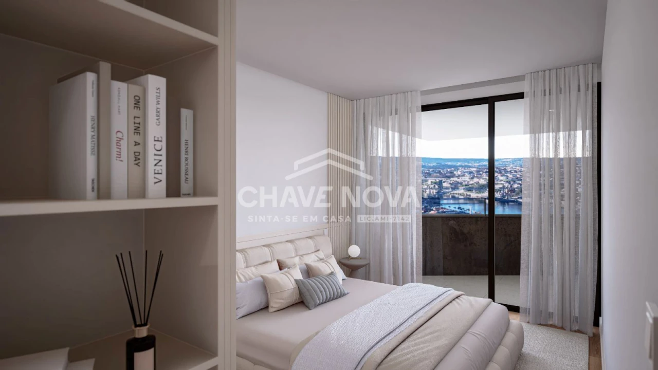 Apartamento T4 para Venda em Arcozelo Foto 9