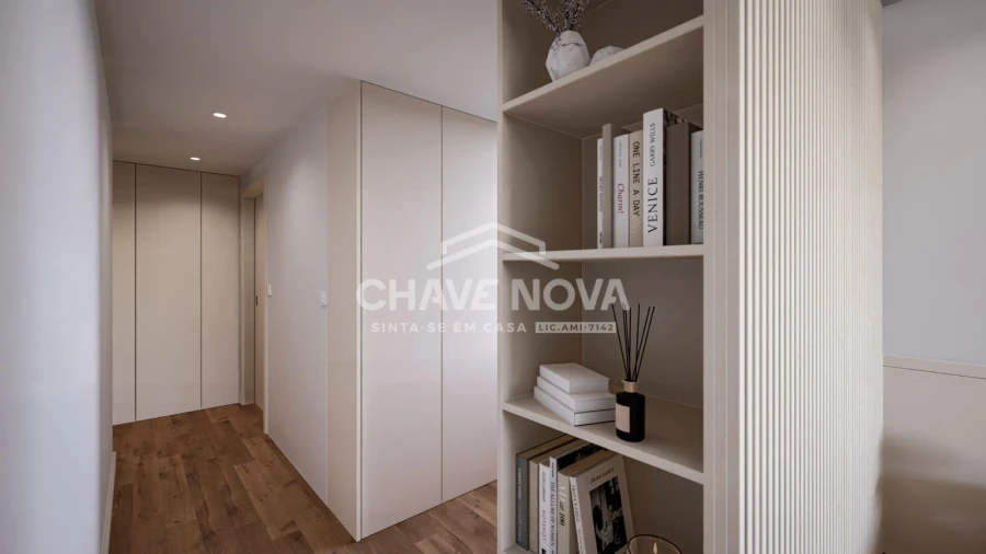 Apartamento T4 para Venda em Arcozelo Foto 15