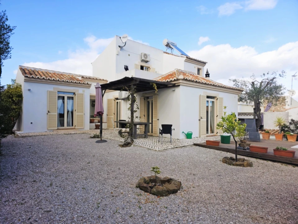 Moradia T2 para Venda em Santa Catarina da Fonte do Bispo Foto 19