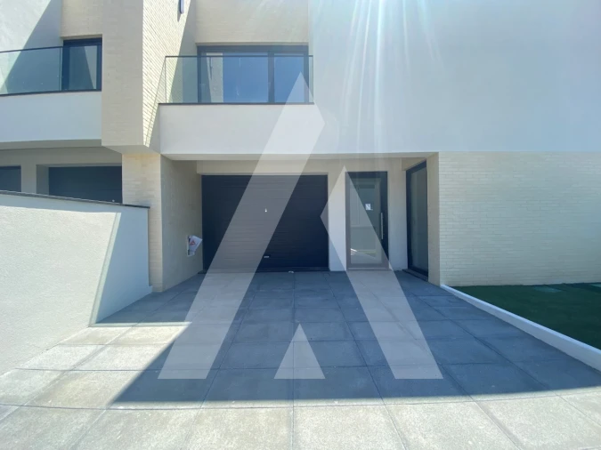 Moradia T4 para Venda em Arcos e Mogofores Foto 34