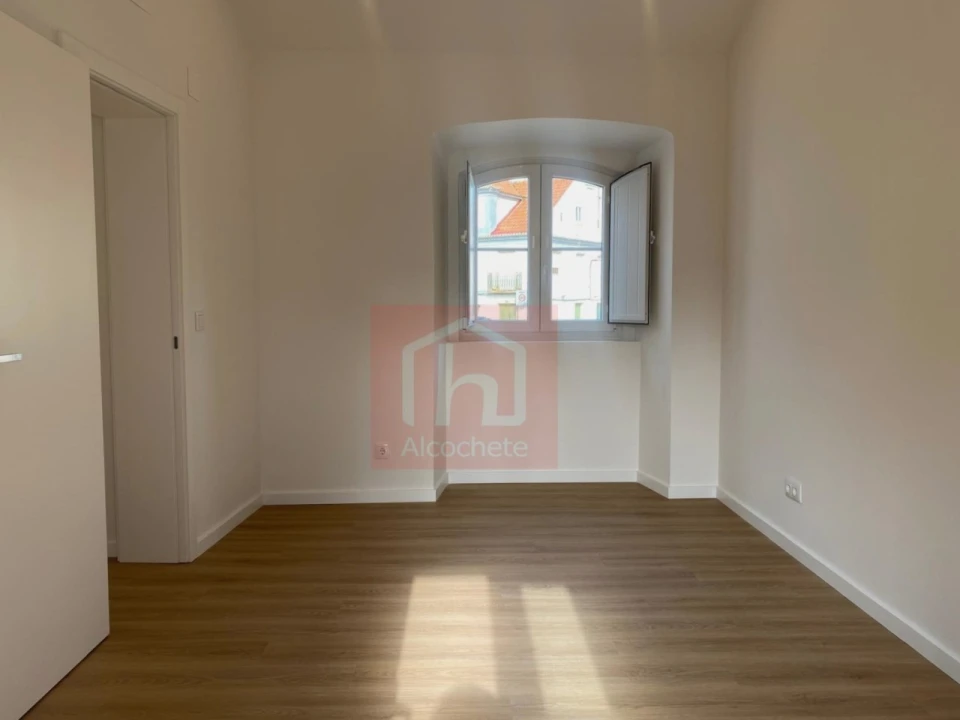 Apartamento T4 para Venda em Alcochete Foto 18