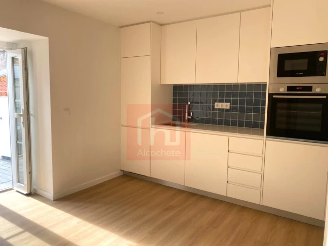 Apartamento T4 para Venda em Alcochete Foto 4