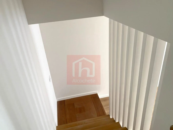 Apartamento T4 para Venda em Alcochete Foto 28