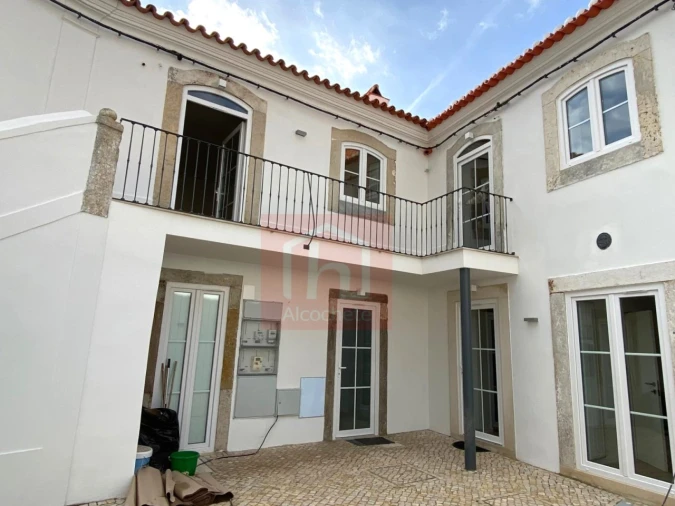 Apartamento T4 para Venda em Alcochete Foto 3