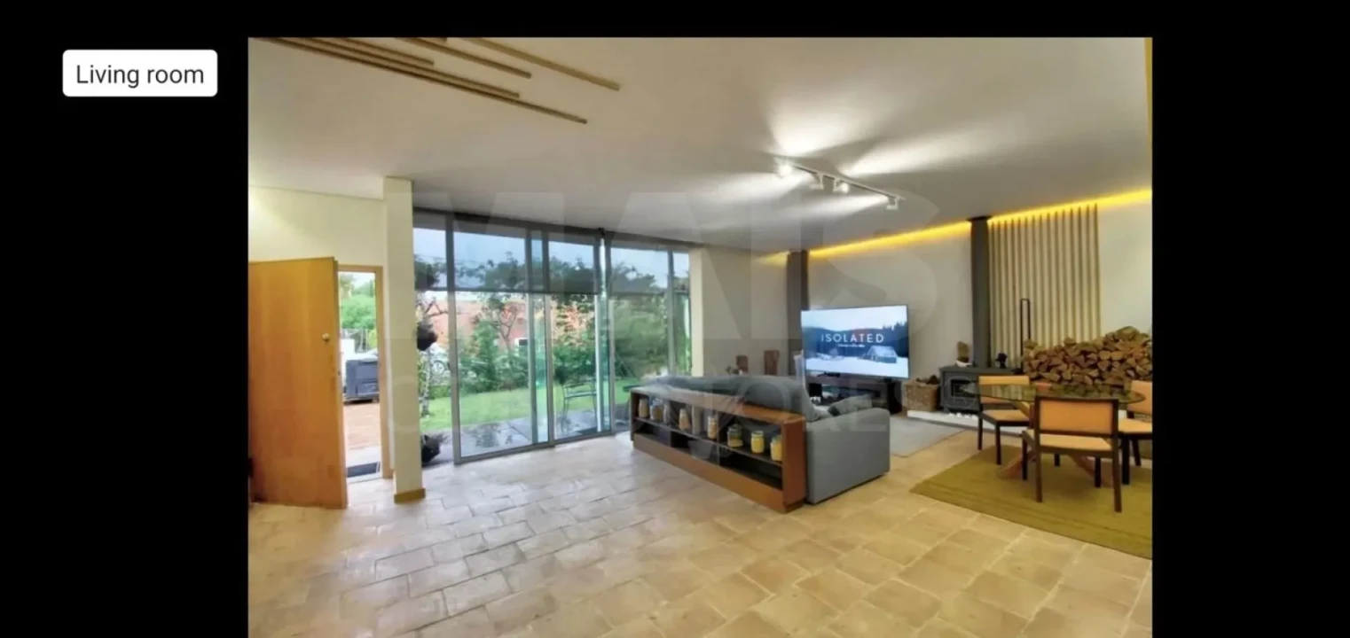 Moradia T2 para Venda em Vau Foto 6