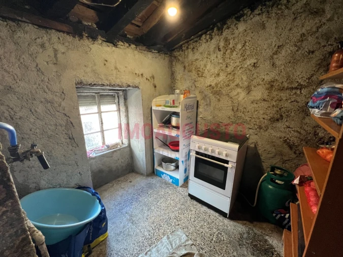 Moradia T2 para Venda em Pinhanços Foto 5