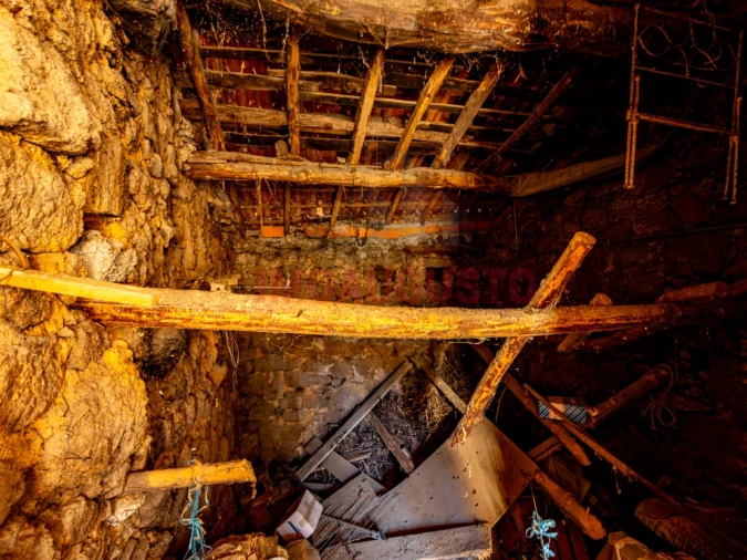 Moradia T2 para Venda em Lajeosa do Mondego Foto 11