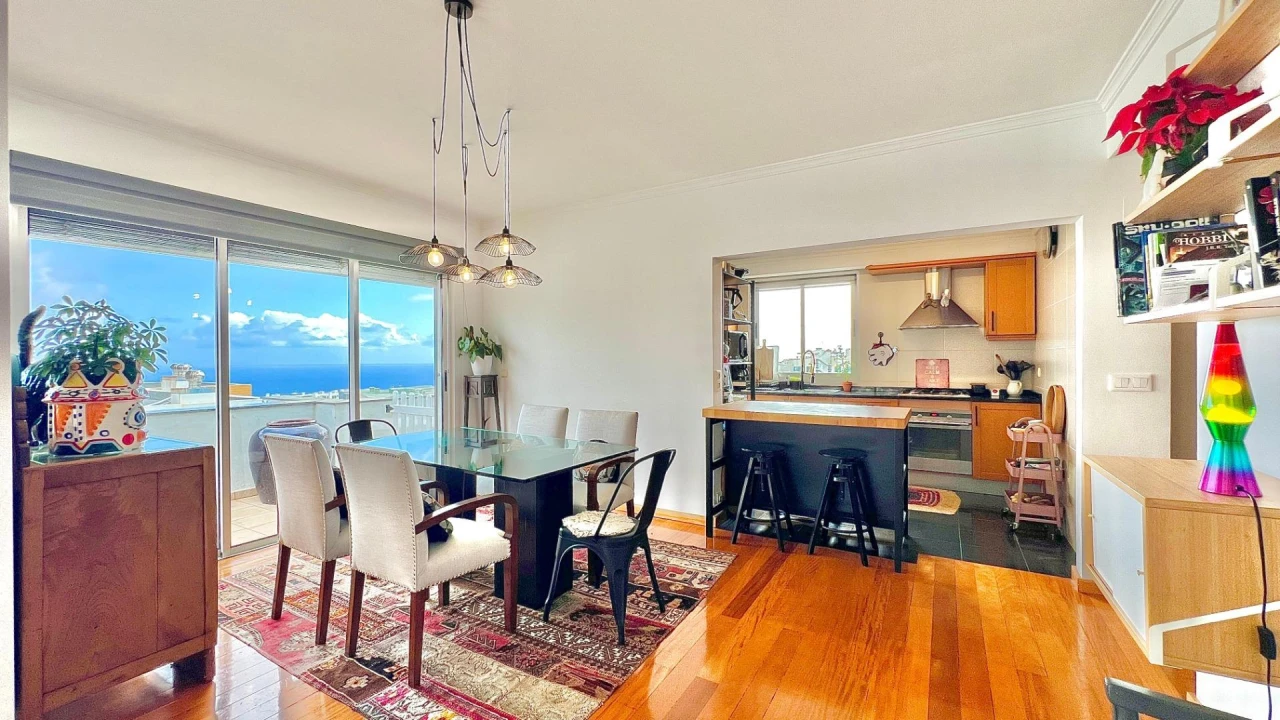 Apartamento T3 para Venda em Santo Antonio Foto 1