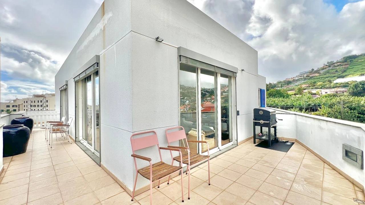 Apartamento T3 para Venda em Santo Antonio Foto 47