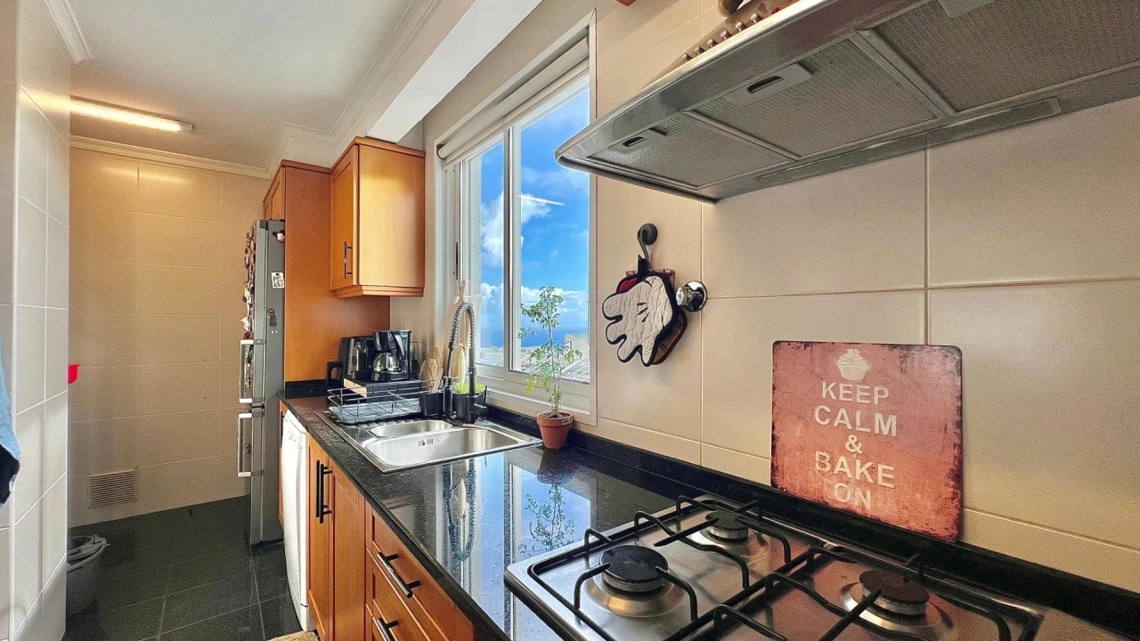 Apartamento T3 para Venda em Santo Antonio Foto 8
