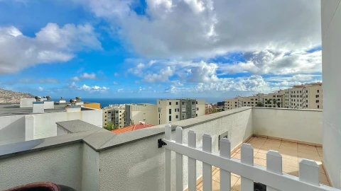 Apartamento T3 para Venda em Santo Antonio