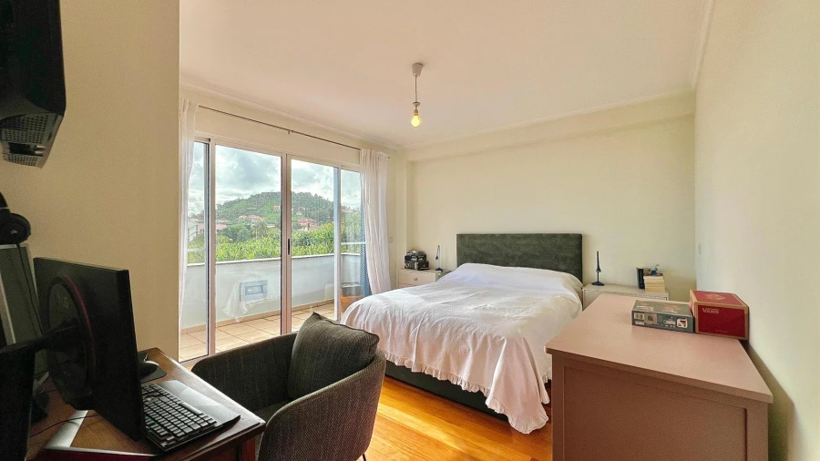 Apartamento T3 para Venda em Santo Antonio Foto 26