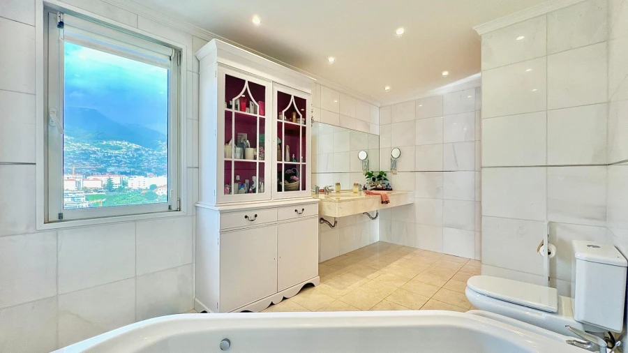 Apartamento T3 para Venda em Santo Antonio Foto 31
