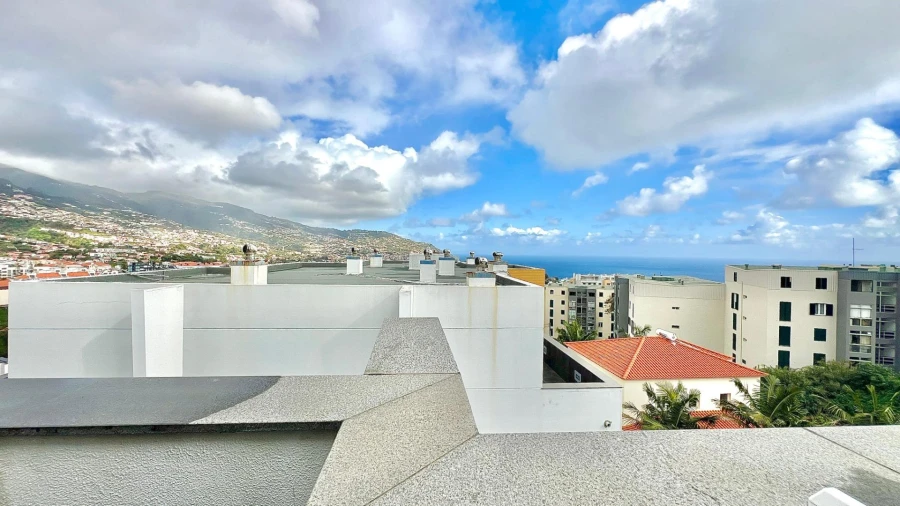 Apartamento T3 para Venda em Santo Antonio Foto 48