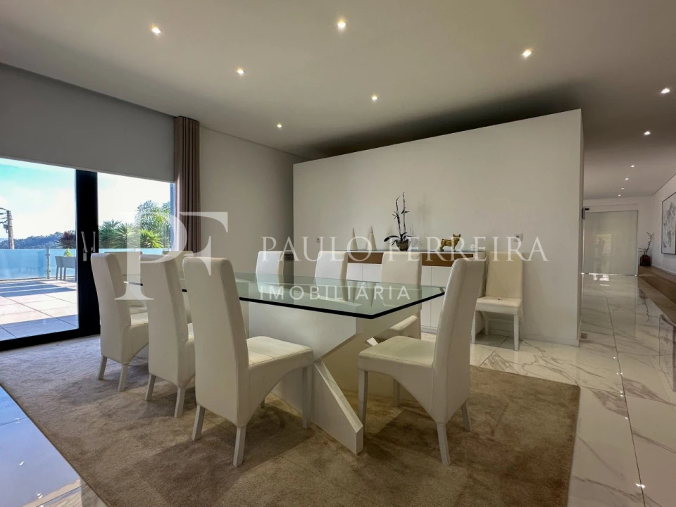 Moradia T5 para Venda em Vila Nova de Famalicão e Calendário Foto 9