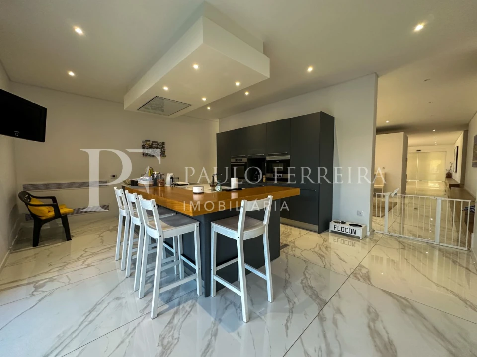 Moradia T5 para Venda em Vila Nova de Famalicão e Calendário Foto 13