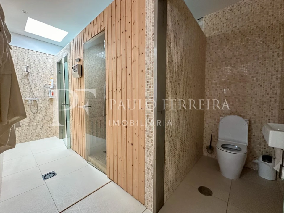 Moradia T5 para Venda em Vila Nova de Famalicão e Calendário Foto 24