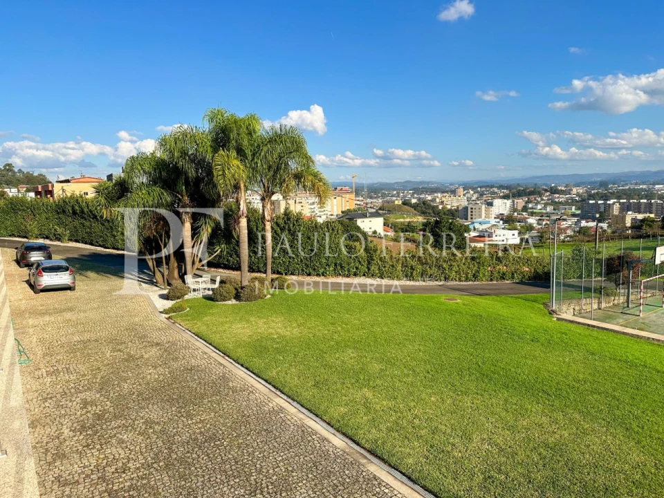 Moradia T5 para Venda em Vila Nova de Famalicão e Calendário Foto 52