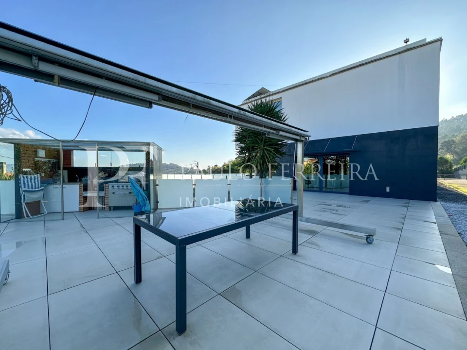 Moradia T5 para Venda em Vila Nova de Famalicão e Calendário Foto 54