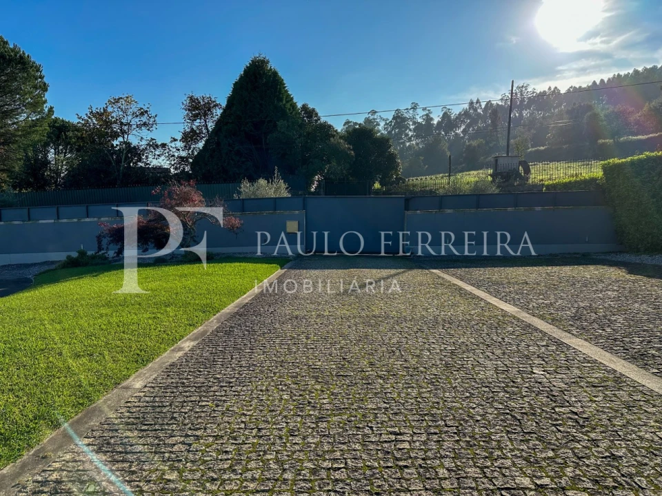 Moradia T5 para Venda em Vila Nova de Famalicão e Calendário Foto 64