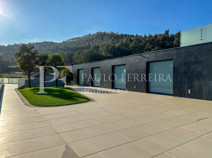 Moradia T5 para Venda em Vila Nova de Famalicão e Calendário Foto 17