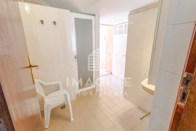 Moradia T6 para Venda em Carvalhal Foto 54