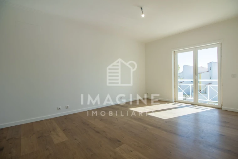 Quinta T3 para Venda em Ericeira Foto 10