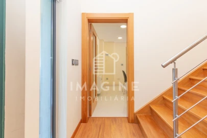 Moradia T5 para Venda em Carvalhal