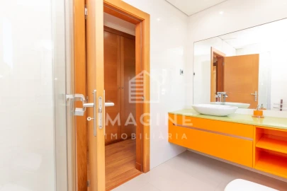 Moradia T5 para Venda em Carvalhal