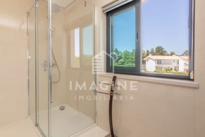 Moradia T5 para Venda em Carvalhal