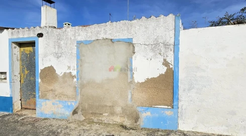 Moradia T2 para Venda em Albernoa e Trindade