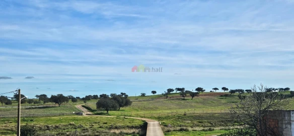 Moradia T2 para Venda em Albernoa e Trindade
