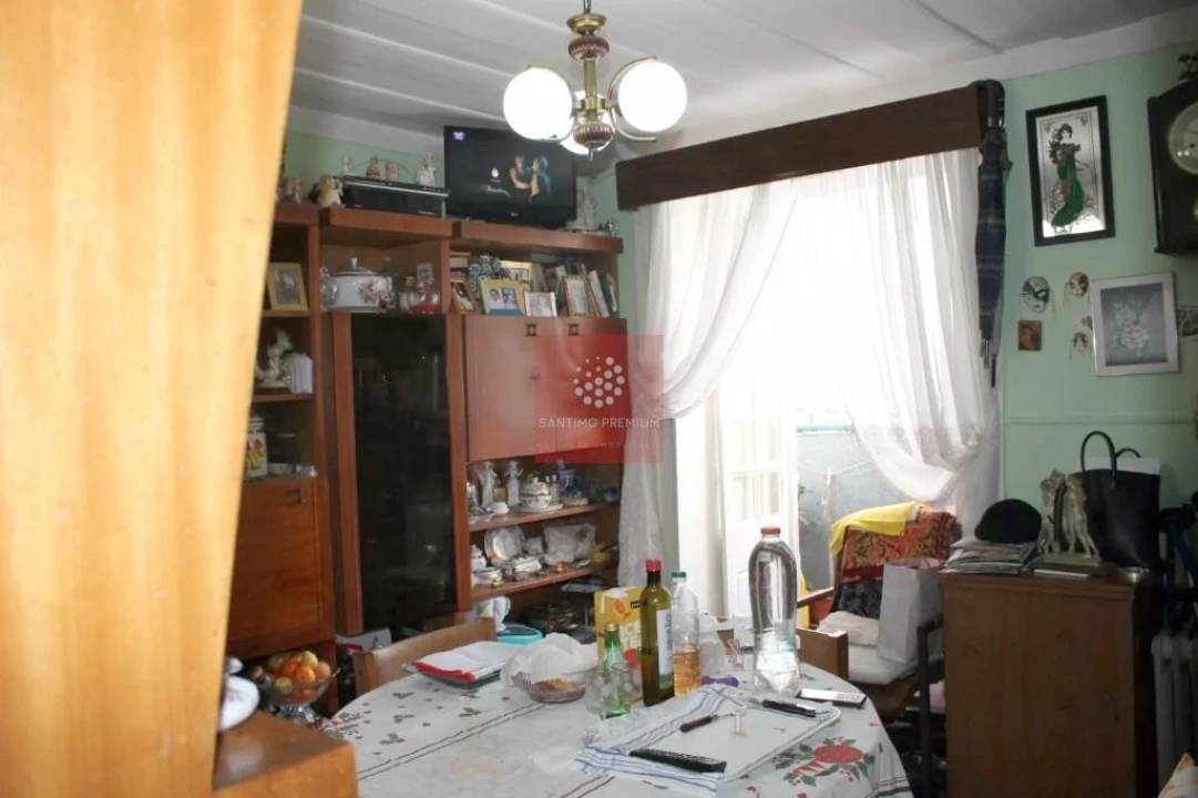 Apartamento T1 para Venda em Santa Maria Maior Foto 11
