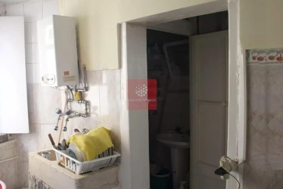 Apartamento T1 para Venda em Santa Maria Maior