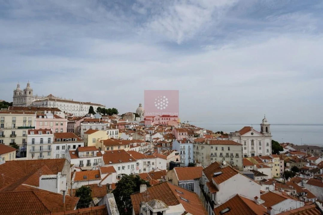 Apartamento T1 para Venda em Santa Maria Maior Foto 1