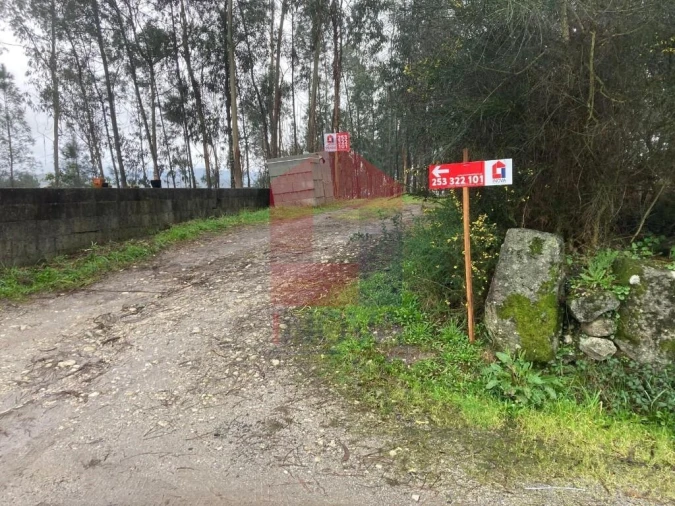 Terreno para Venda em Sabariz Foto 27