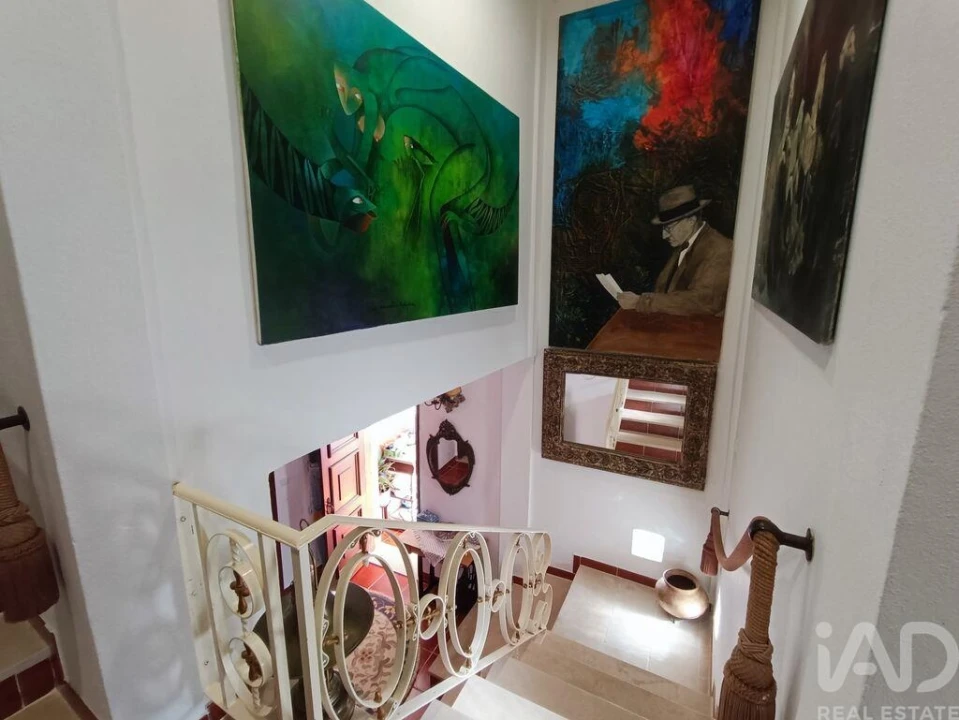 Moradia T3 para Venda em Miragaia e Marteleira Foto 18