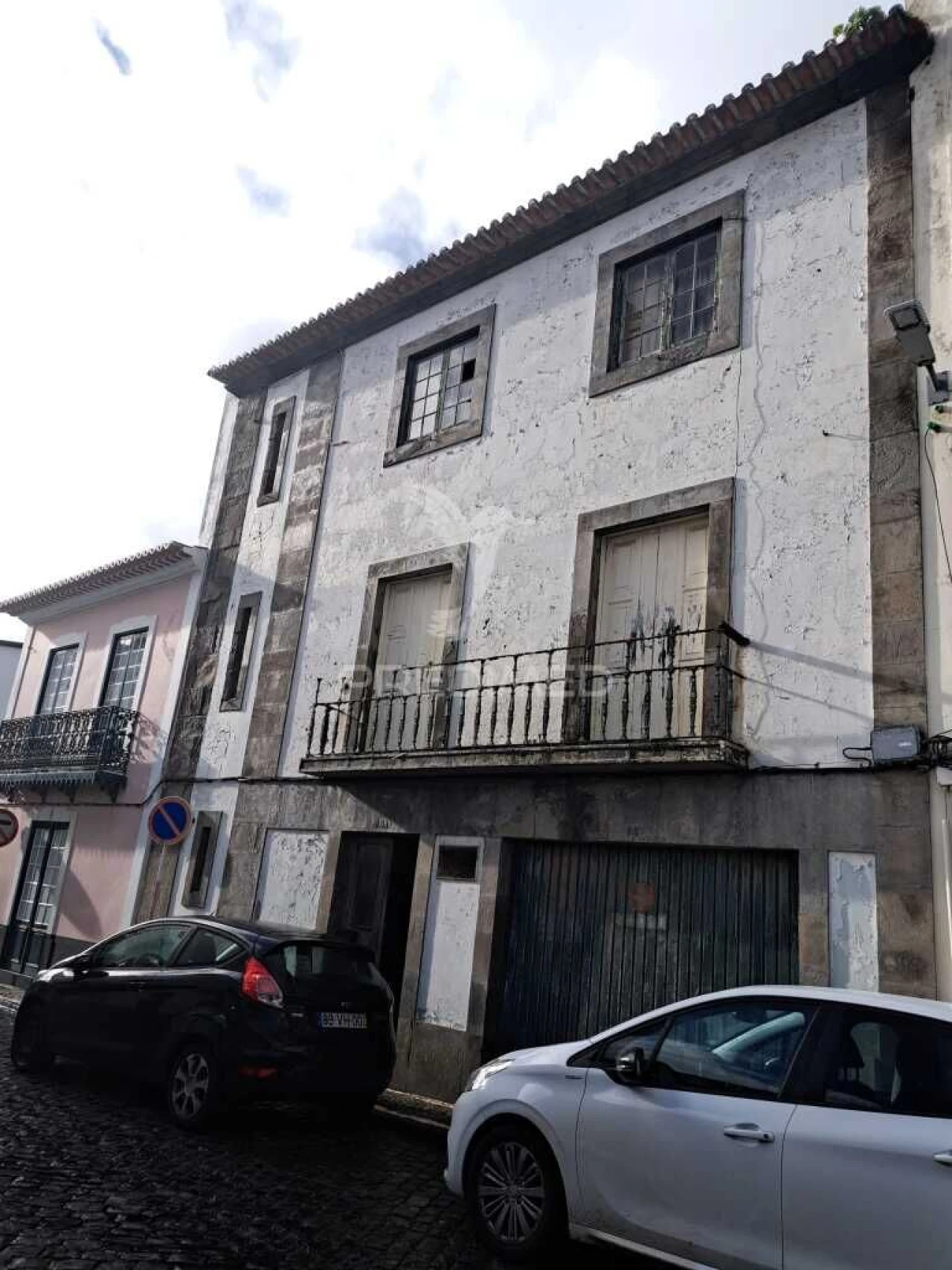 Moradia T9 para Venda em Angra (São Pedro) Foto 2