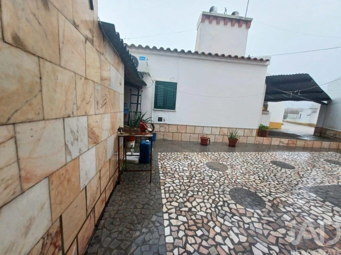 Moradia T3 para Venda em Rio de Moinhos Foto 19