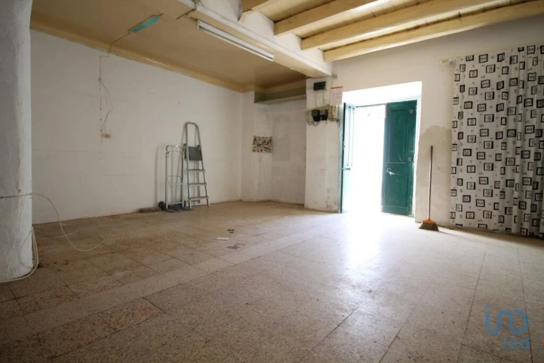 Moradia T3 para Venda em Rio de Moinhos Foto 2